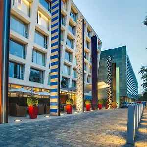 Radisson Blu Media Harbour Hotel, 4* Düsseldorf